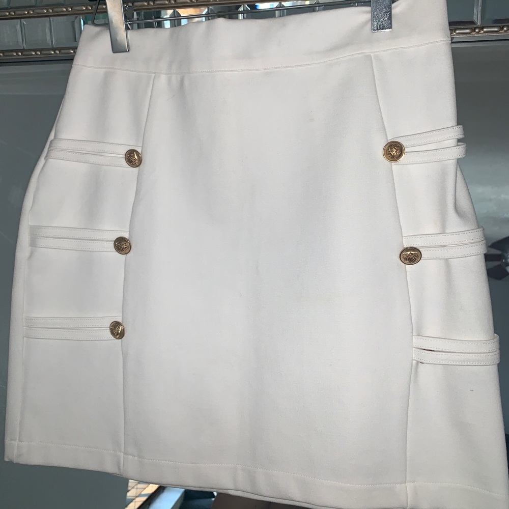 Lioness mini skirt